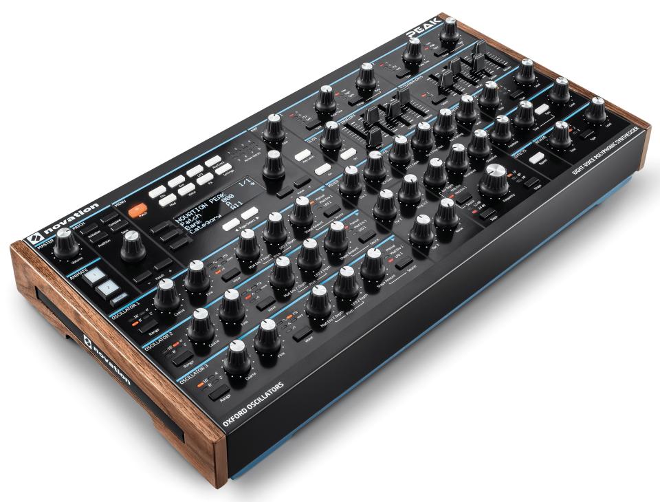 Novation Peak 8-Voice Polyphonic Synthesizer Novation Peak 8-Voice Polyphonic Synthesizer