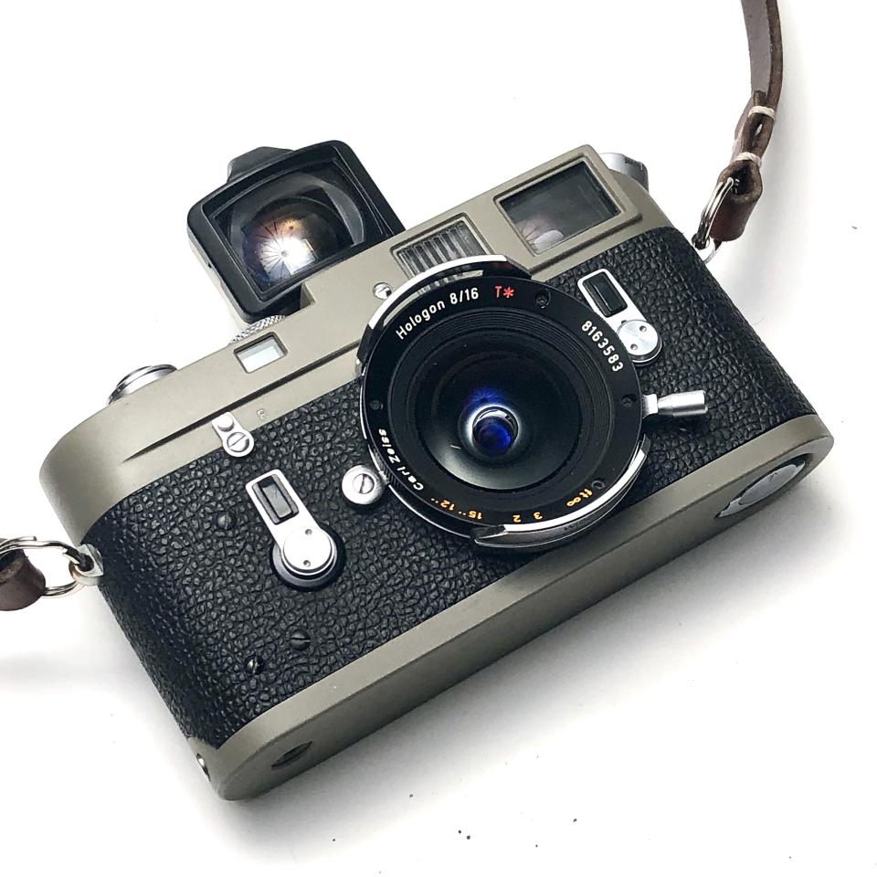 Zeiss Hologon 16mm f/8