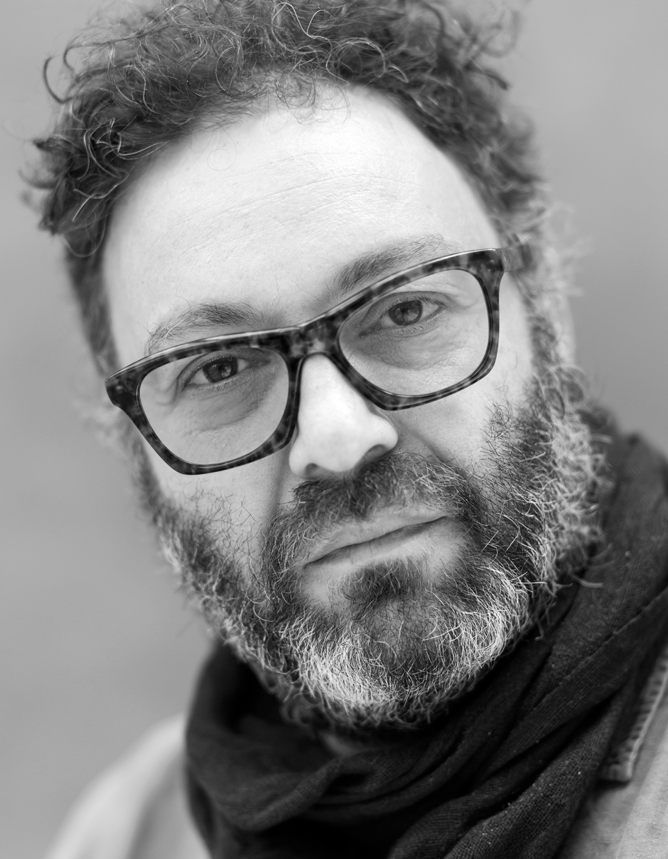 Photographer Mark Mann was photographed at a very close distance.