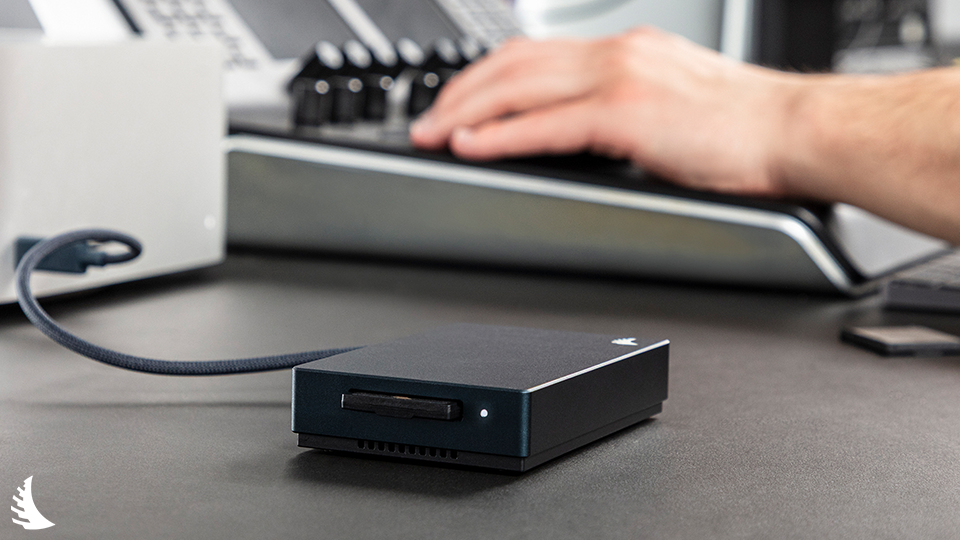 Angelbird Announces Performance CFexpress 2.0 Type B Card Reader