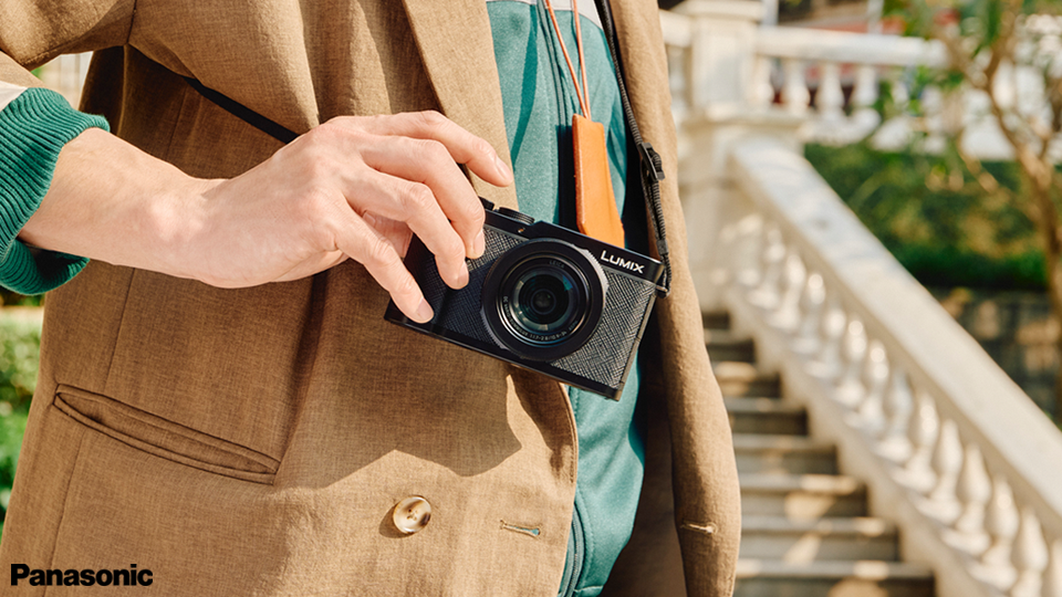 Panasonic Debuts New Premium Compact: LUMIX L10 Digital Camera