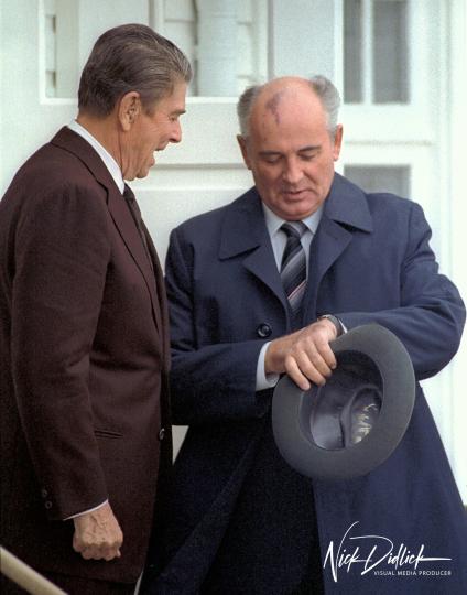 Ronald Reagan and Mikhail Gorbachev © Nick Didlick