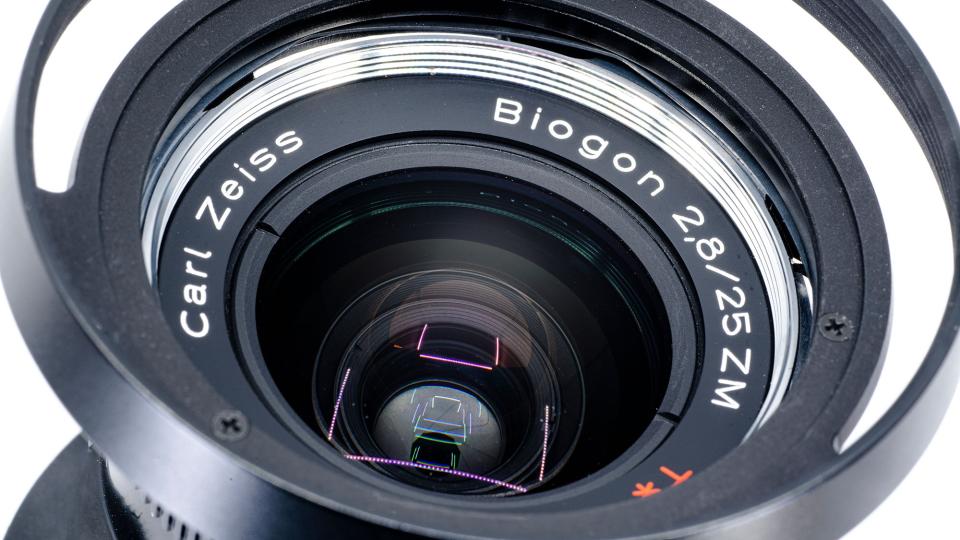 ZEISS Biogon T* 25mm f/2.8 ZM Lens © Allan Weitz