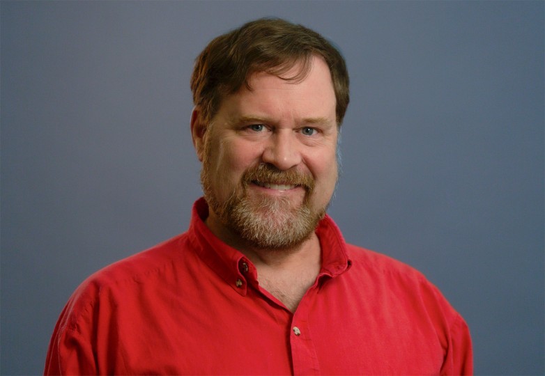 Stephen Shankland headshot, photo © James Martin/CNET