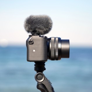 Cable-free confidence