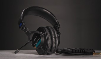 Sony MDR-7506 Headphones