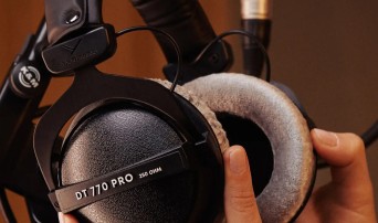 Beyerdynamic DT 770 PRO X Over-Ear Closed-Back Studio Headphones