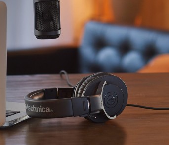 Audio-Technica ATH-M20x Closed-Back Monitor Headphones