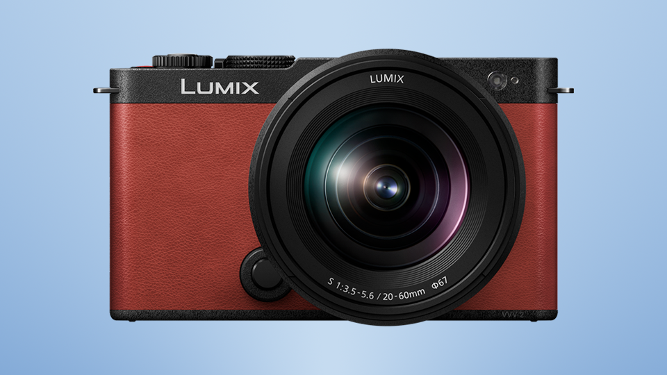 Panasonic Lumix S9