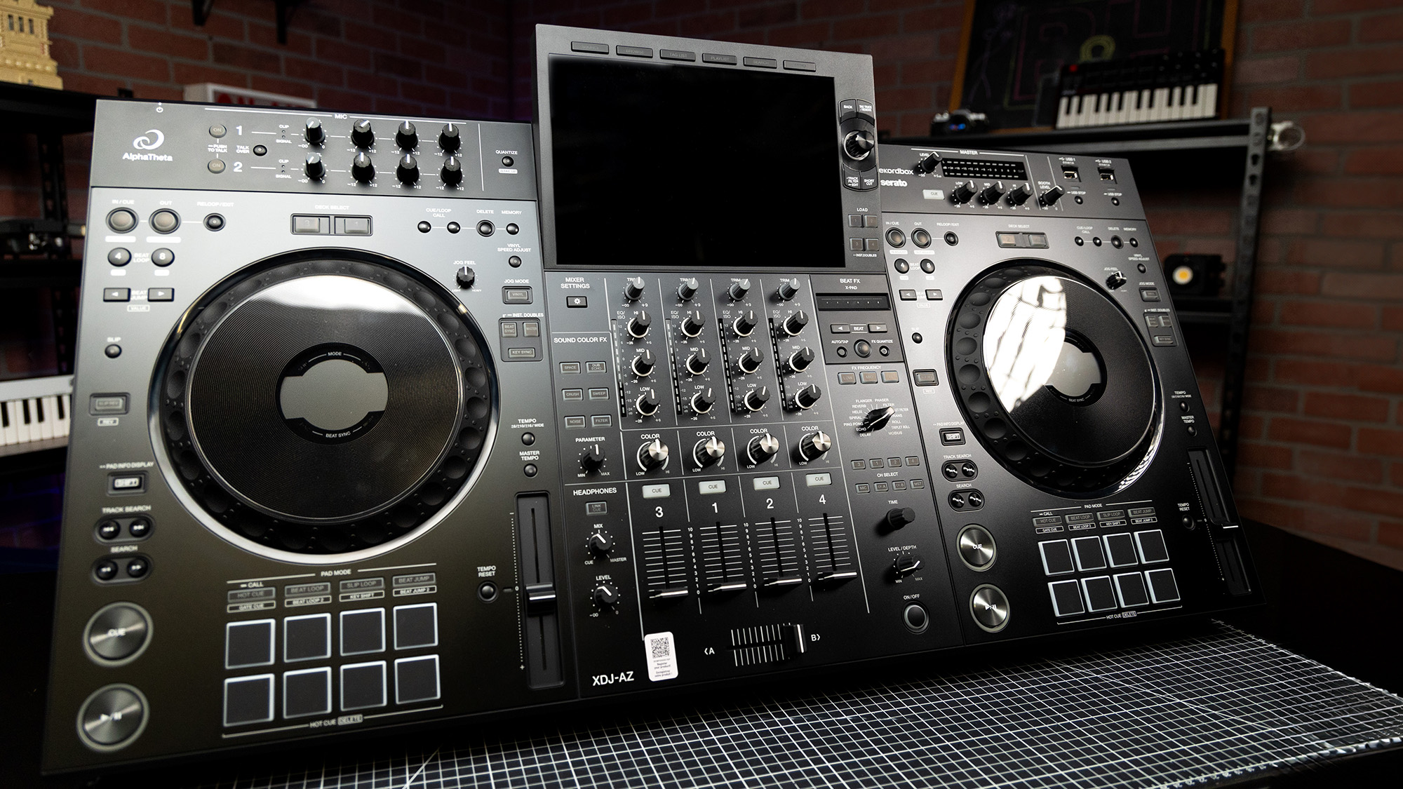 AlphaTheta XDJ-AZ