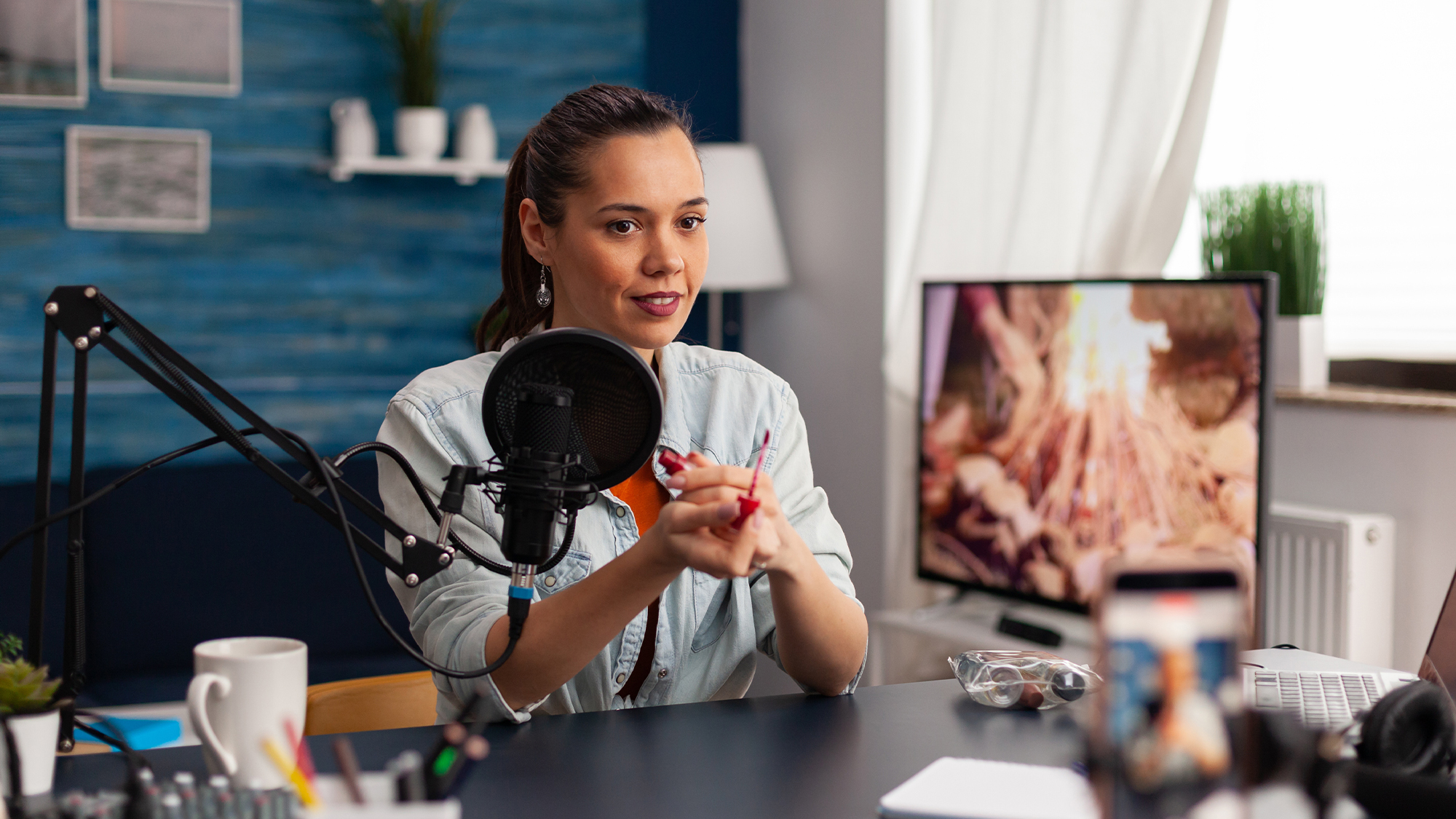 What Is Live Streaming? | B&H eXplora
